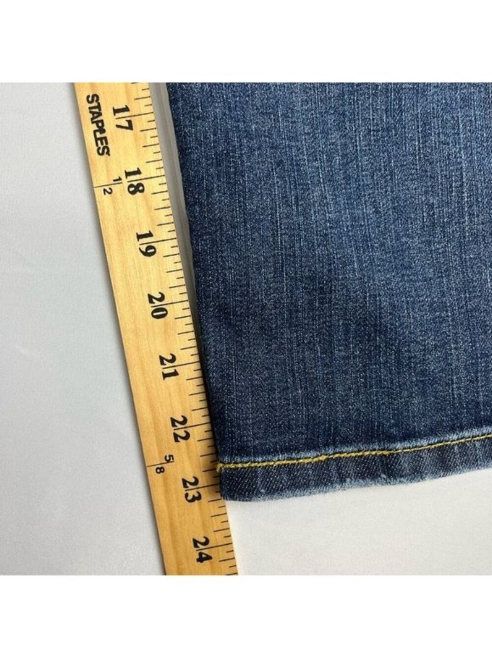 Ann Taylor Modern Fit Lindsay Waist Crop Size 8 Distressed Dark Wash - Picture 8 of 9